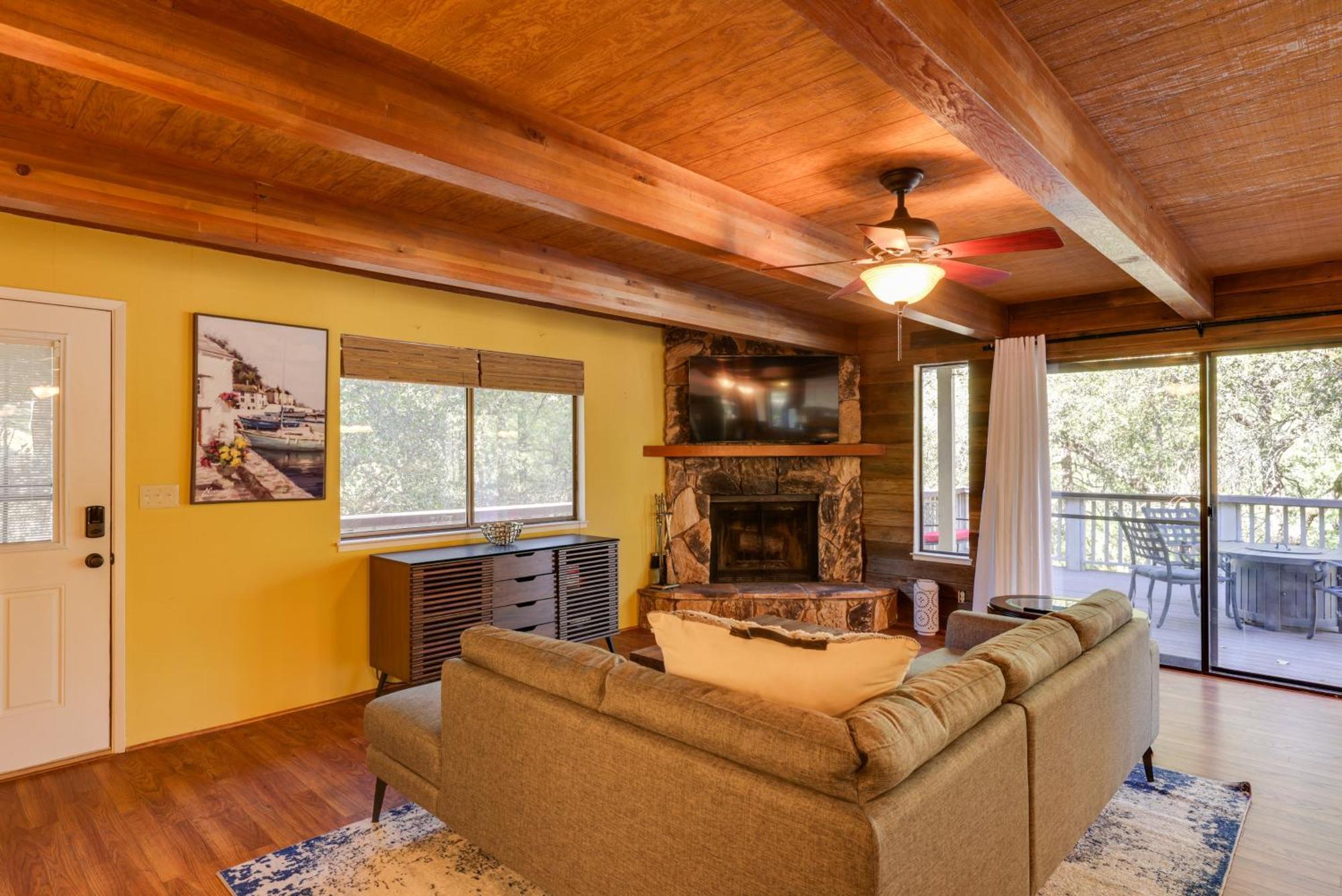 Spacious Groveland Cabin With Wraparound Deck! Luaran gambar