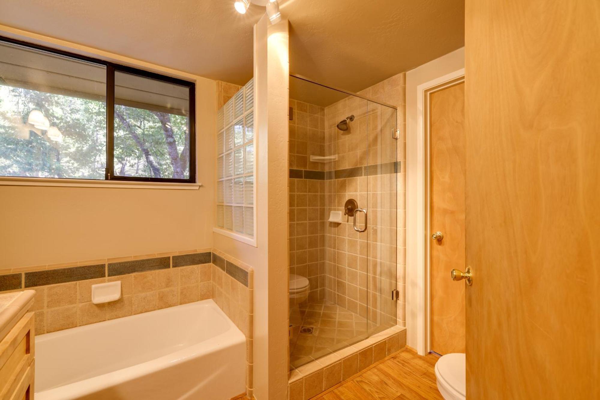 Spacious Groveland Cabin With Wraparound Deck! Luaran gambar