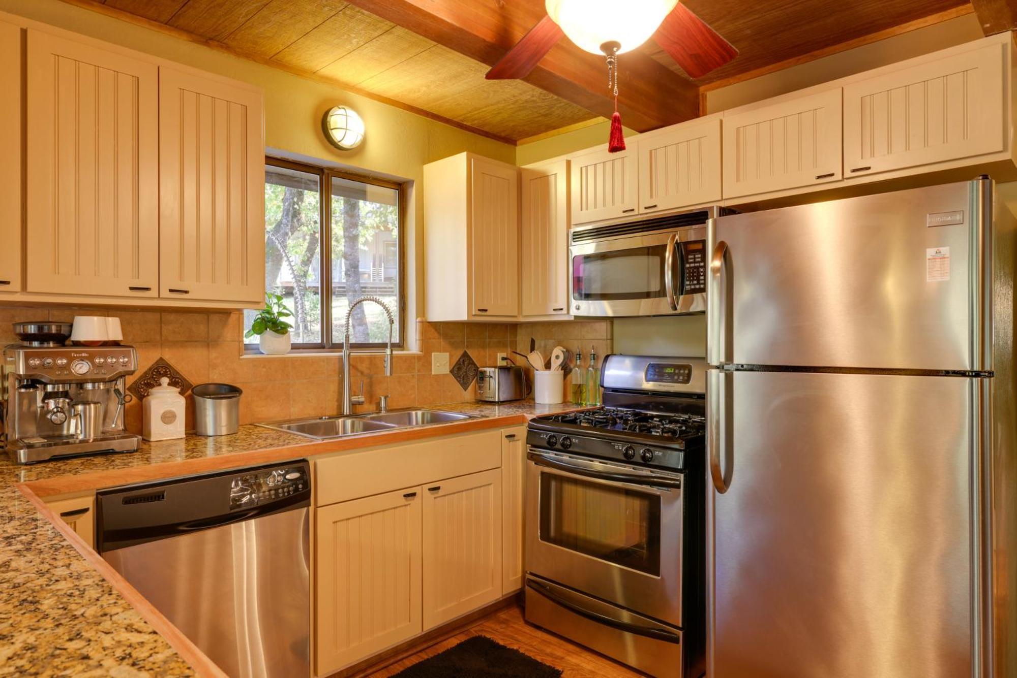 Spacious Groveland Cabin With Wraparound Deck! Luaran gambar